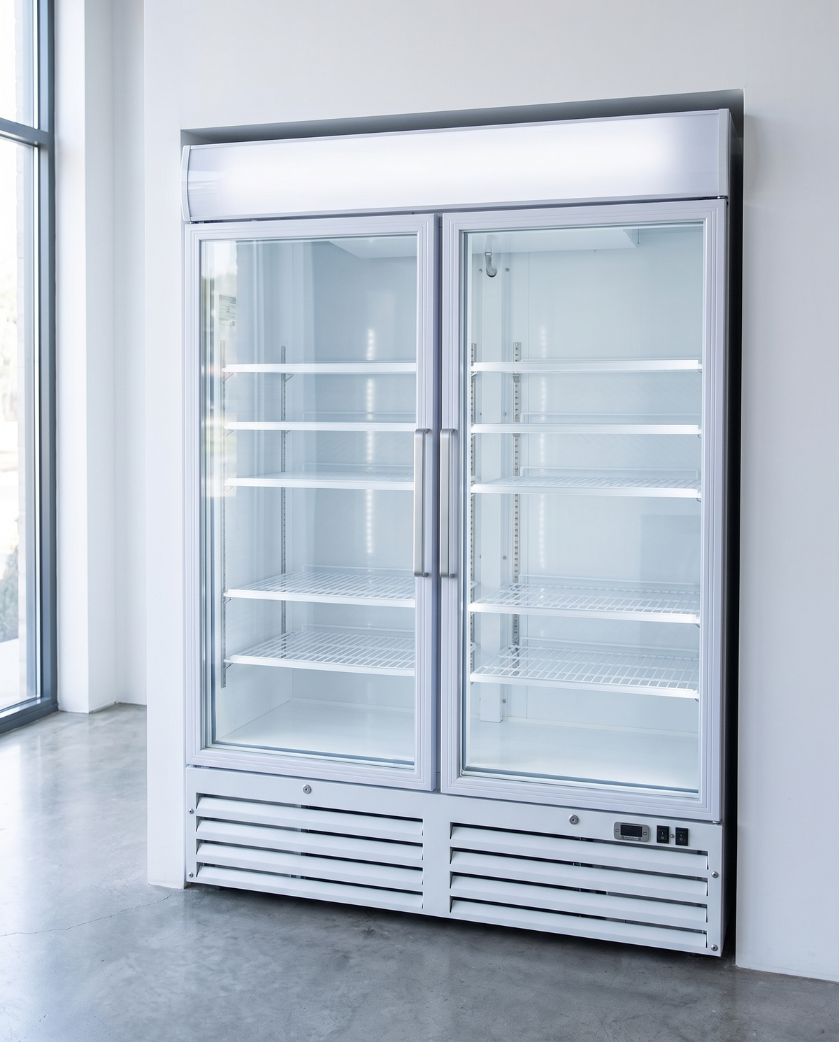Gastro-Inox wit stalen horeca display koelkast 1200L met glazen deuren, geforceerd gekoeld